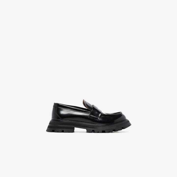 Alexander Mcqueen Moccasins 41 Alexander McQueen Flat shoes Black Alexander McQueen Flat shoes Black Brand